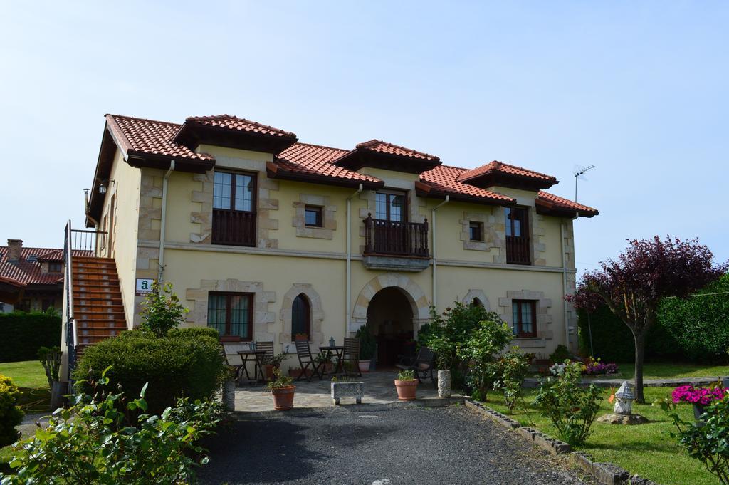 Posada El Jardin Santillana del Mar Buitenkant foto